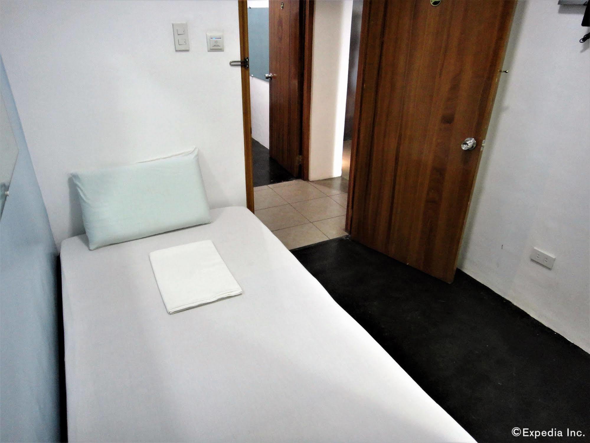 G-Galyx Inn Hotel Cagayan de Oro Eksteriør billede